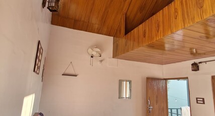 HimWanderer Camps and Cottages Pangot Room Type - Family Duplex Cottage Mountain View/ Private Balcony
