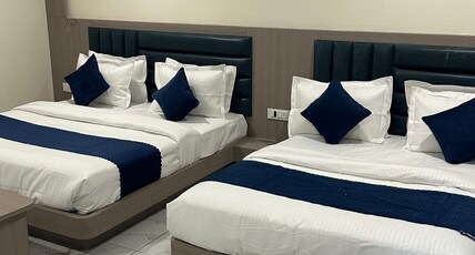 HOTEL SHYAM INN Room Type - DELUXE FOUR BED ROOM