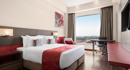 Ramada by Wyndham Lucknow Hotel and Convention Center Room Type - Mobility Accessible 1 Queen Bed Non-Smoking Room Ramada by Wyndham Lucknow Hotel and Convention Center Room Type - Mobility Accessible 1 Queen Bed Non-Smoking Room