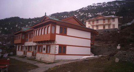 Sun n Snow Cottage, Kalpa (HPTDC) Room Type - Four Bedded Room (Common Toilet)