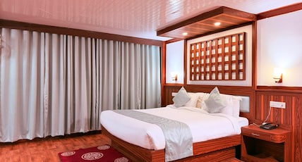 Sikkim Tourist Centre Room Type - Super Deluxe Sikkim Tourist Centre Room Type - Super Deluxe