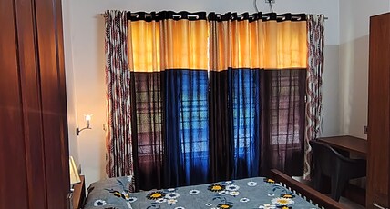 Room in a Chic and Modern House Room Type - Bedroom 1