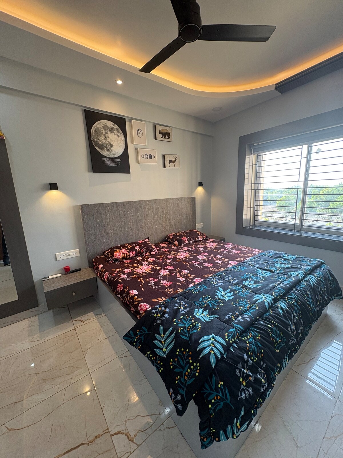 accommodation for 10 people 2AC 2Bhk - Tap to explore photos