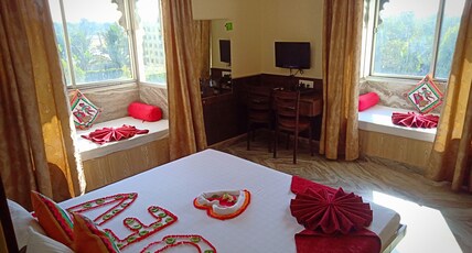 Hotel Chitrakoot Resort Room Type - Superior