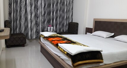 Gold Coast Residency Room Type - Super Deluxe AC