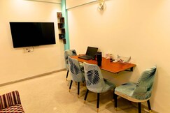 1BHK Recliners Near Juhu Airport Nanavati Parle