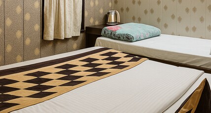 Hotel Prakash Palace Room Type - Super Deluxe Room