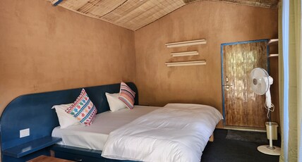 Pine Valley Binsar Room Type - Premium room with Pool View