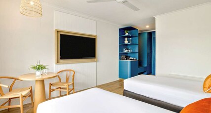 Mercure Cairns Room Type - Standard Room 2 Single Beds