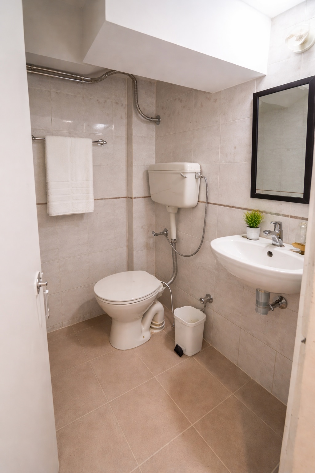 Hotel Mangalam Residency - Tap to explore photos