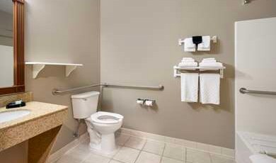 Best Western Wheatland Inn Room Type - 1 King Bed, Mobility Accessible, Roll In Shower, Non-Smoking, Full Breakfast