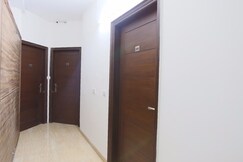 Hotel O New Raj Kamal