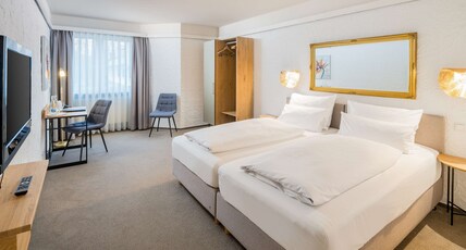 Best Western Hotel Mainz Room Type - 1 Queen Bed, Standard Room, Flat Screen Television, Coffee And Tea, Free W-Lan, Work Desk