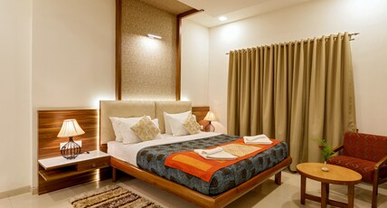 Hotel Woodland Room Type - Suite Room AC
