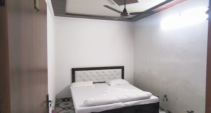 Hotel Grand BR Room Type - Standard Room - Non AC