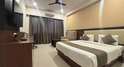 HOTEL KALYAN SUITES Room Type - DELUXE AC