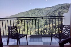 Summer Hill Resort