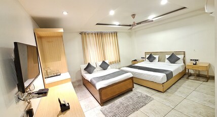 Hotel Polovictory INN- Private Parking Inside Hotel Room Type - 3 Bedded Family Room