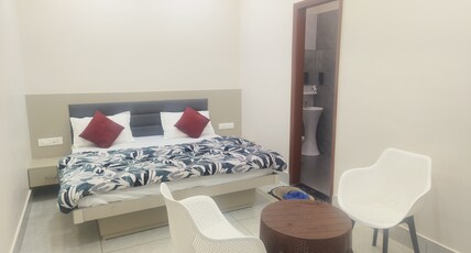 RD HOTEL SURATGARH Room Type - Super Deluxe