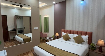 AANCHAL PALACE HOTEL Room Type - Super Deluxe Premium Room