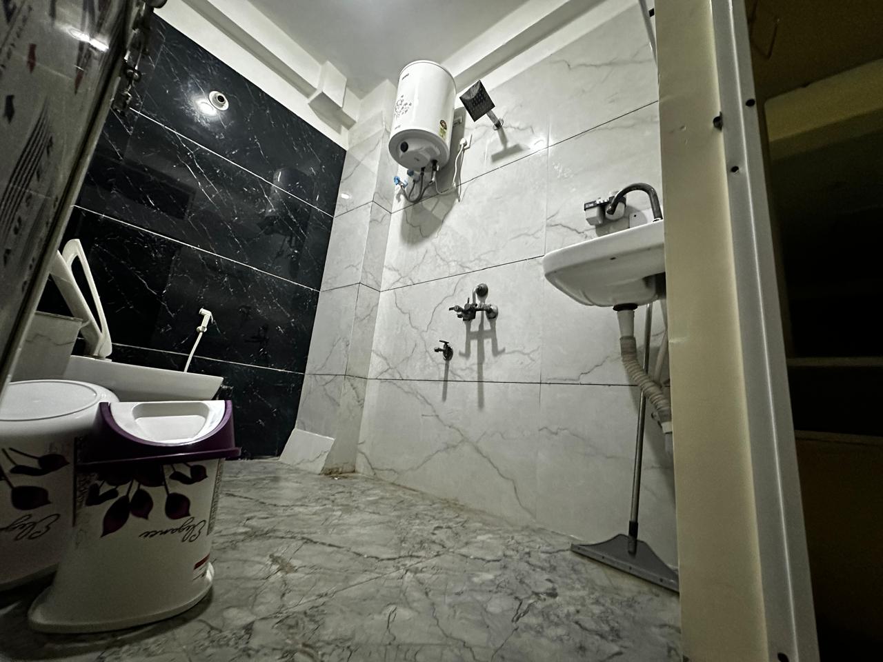 Mahadevam Guest House - Tap to explore photos