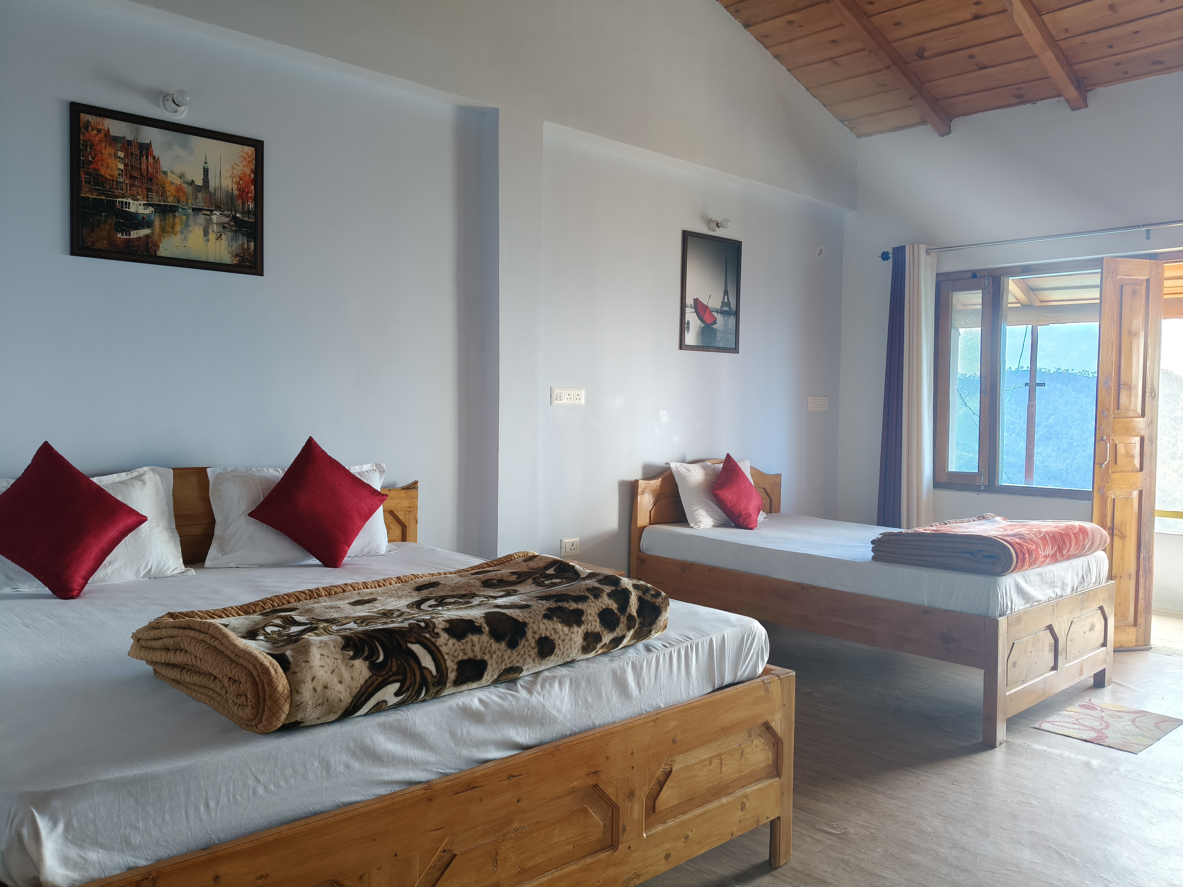 Binsar View Homestay - Tap to explore photos