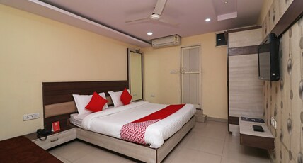 Hotel O by OYO Palak Room Type - Classic