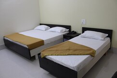 Hotel Maanu