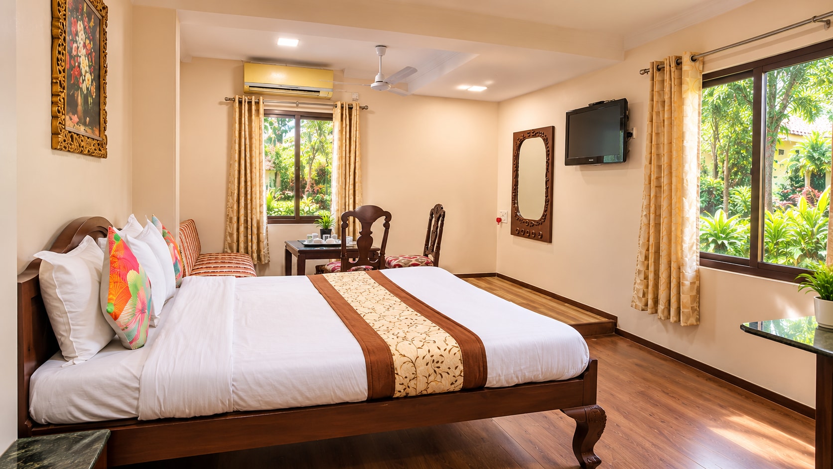 Benazeer Hotel Near CST Station, Fort - Tap to explore photos