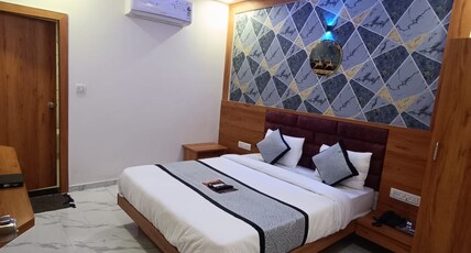 Hotel Viva Inn Room Type - Deluxe AC Room