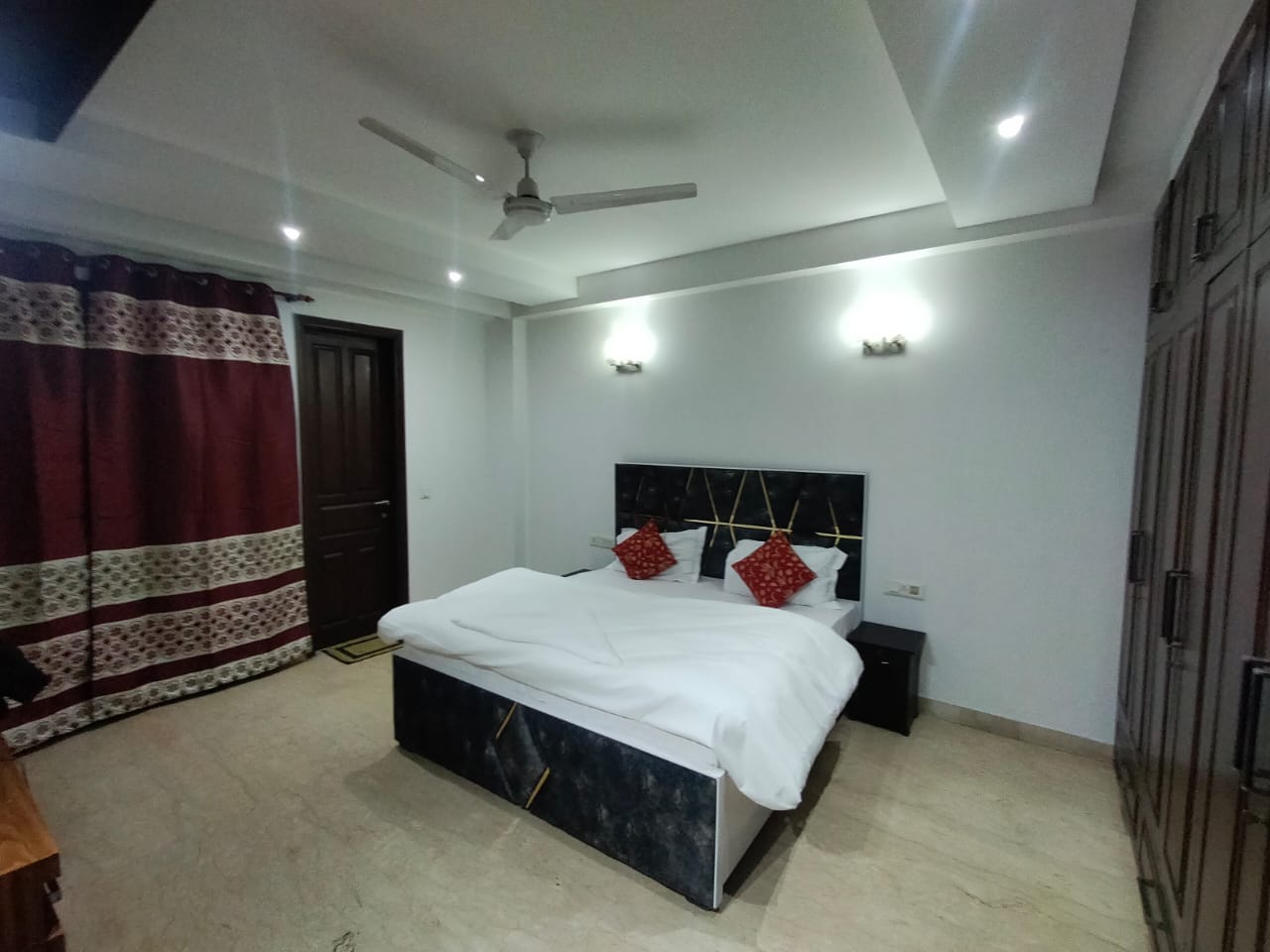 Namastey Homes 4 BHK independent apartment - Tap to explore photos