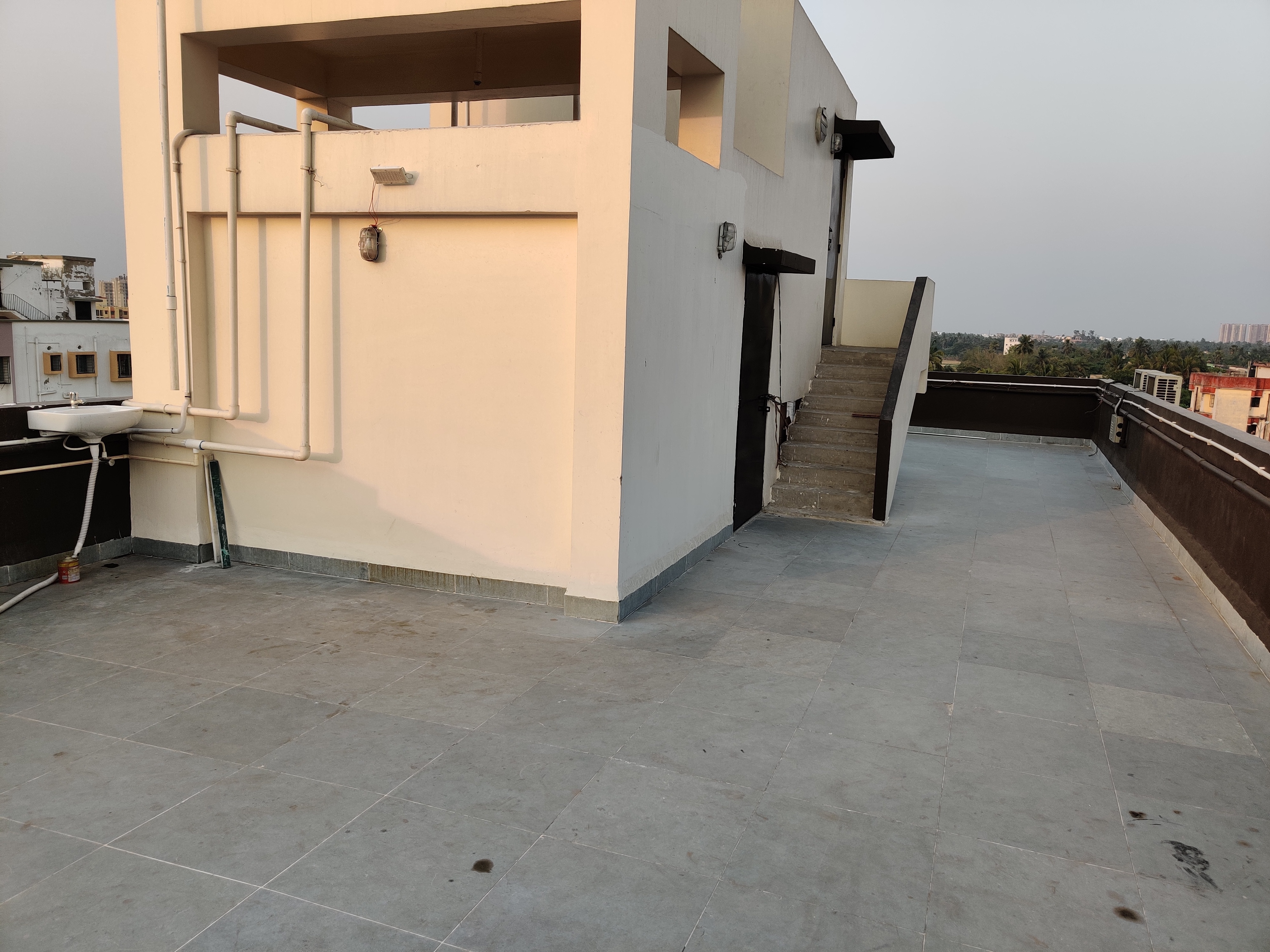 Sanjiva Suites - Tap to explore photos