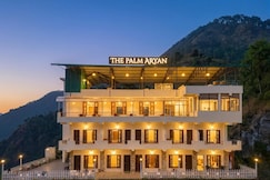 Hotel Sun Village By The Palm Aryan