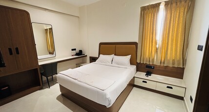 Aakarsh Inn Room Type - Standard Room