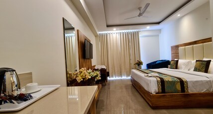 Hotel Golf View Sakura Room Type - Super Deluxe Room with Private Balcony