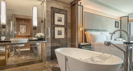 Conrad Bangkok by Hilton Room Type - PREMIUM KING-HIGH FLOOR