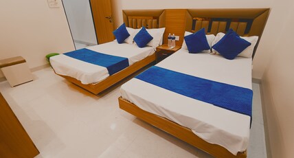 Hotel Shree Krishna Room Type - Quadruple Room