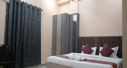 HOTEL SHREE VINAYAK PALACE Room Type - Standard Room