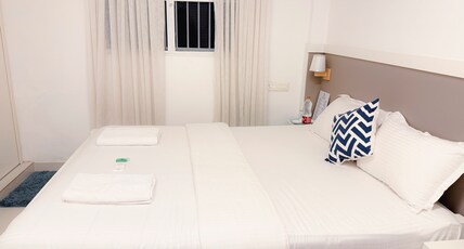 Pine Beach House Room Type - Semi Deluxe Room AC