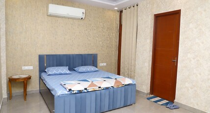 Stella Homestay - Yashoobhomi Room Type - Bedroom 1