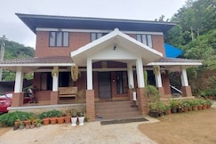 Blue Hills View - Serviced Villa