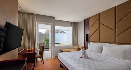 Sanur Resort Watujimbar Room Type - Deluxe Jacuzzi King Room