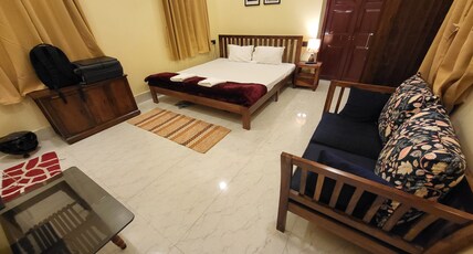 Quaint home with a garden Sriniketan Kuthi Room Type - Quaint home with a garden Sriniketan Kuthi