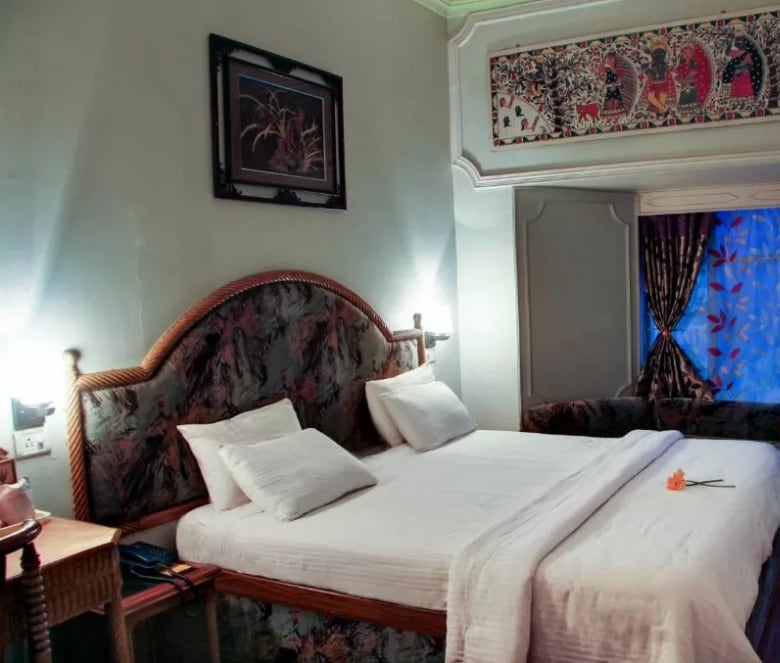 Hotel Samrat International - Tap to explore photos