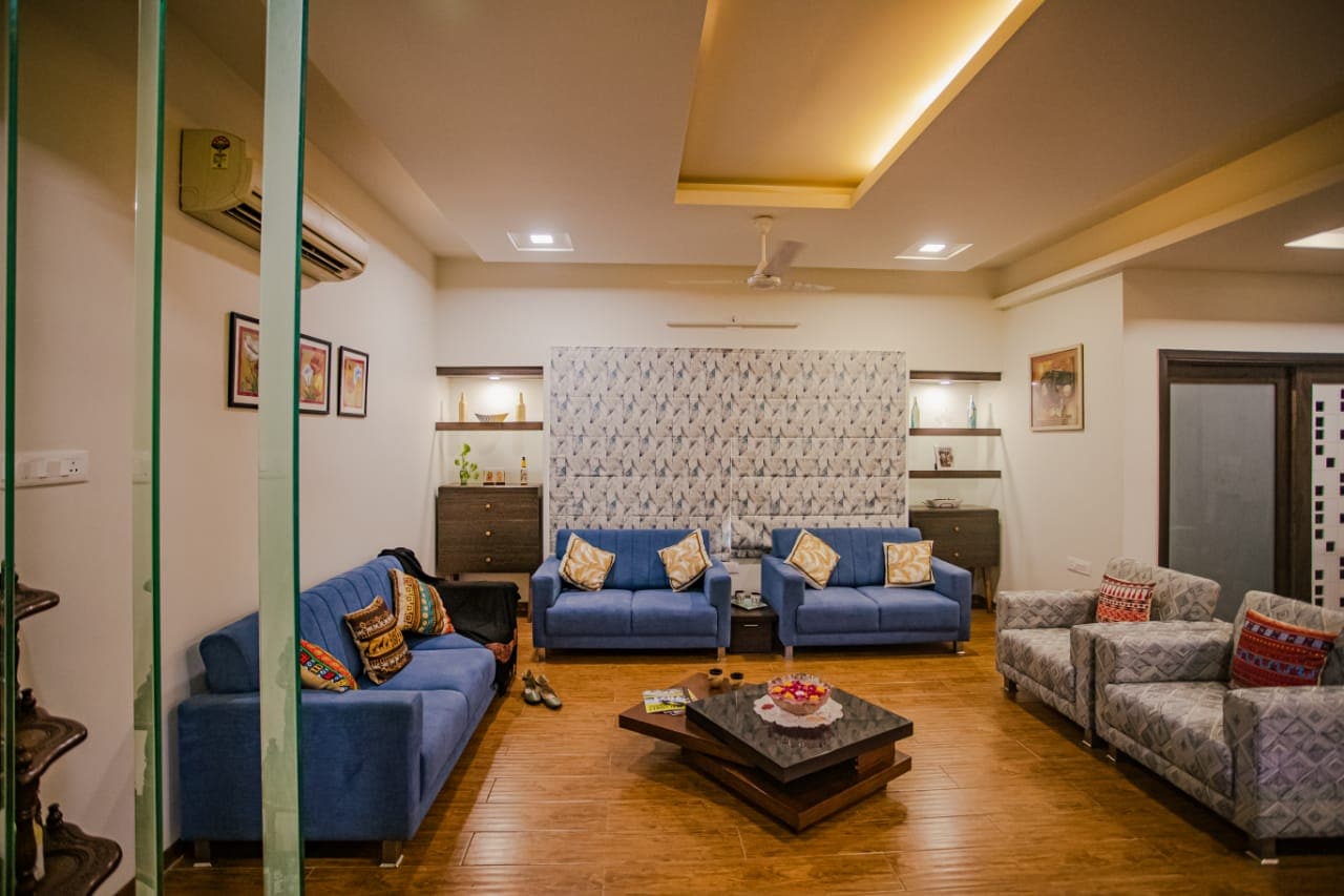 Sarda Homestay 2 | Rooms & Caretaker - Tap to explore photos