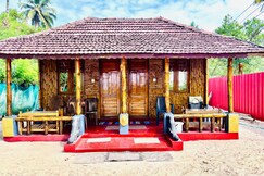 Marari Arapakal beach front Cottage
