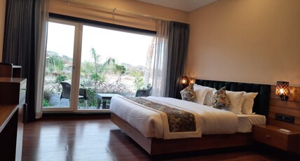 THE LEOPARD VIEW JAWAI Room Type - Luxury Cottage