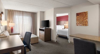 Staybridge Suites INDIANAPOLIS-AIRPORT Room Type - 1 Bedroom Suite 2 Double