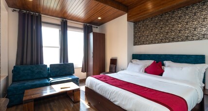Hotel Park Royale Inn Room Type - Premium Room with Valley View