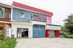 Hotel O PARK'S HOTEL